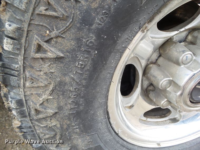 image for item HF9874 2000 Ford Excursion  SUV