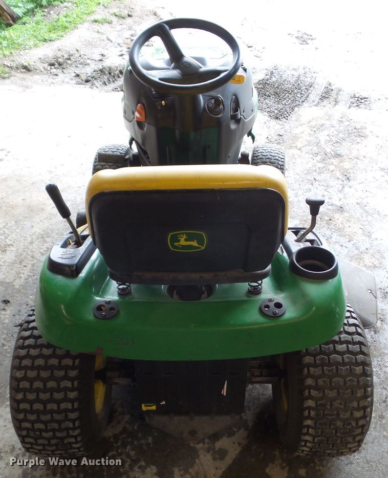 image for item HF9875 John Deere LA105  lawn mower