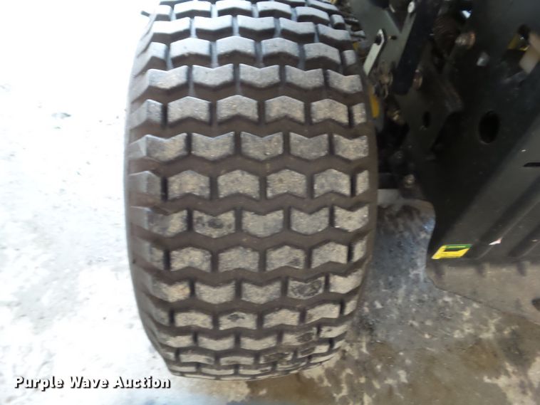 image for item HF9875 John Deere LA105  lawn mower