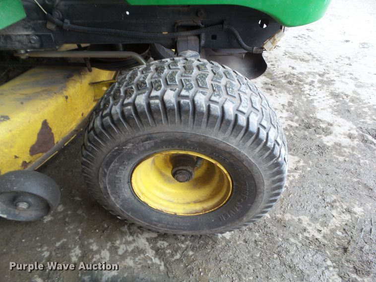 image for item HF9875 John Deere LA105  lawn mower