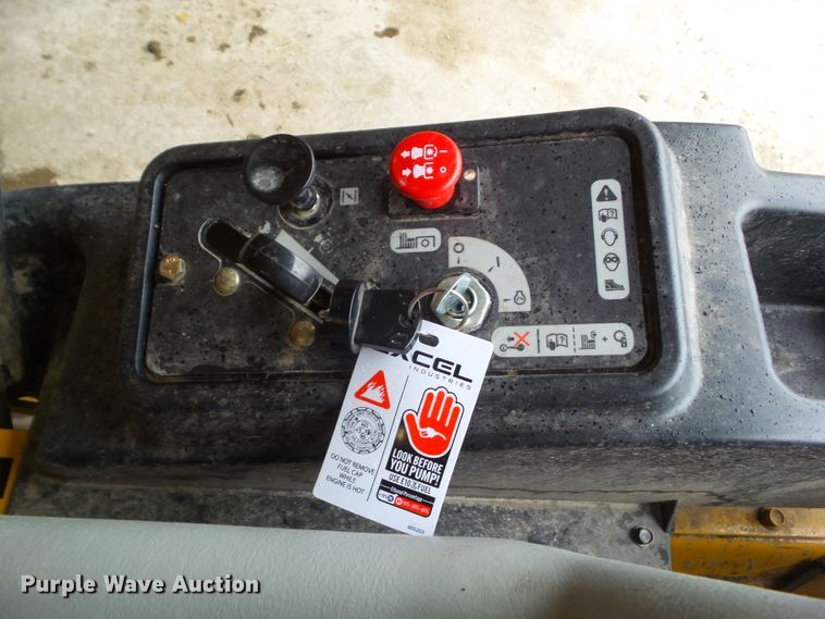 image for item HF9876 Hustler Raptor  ZTR lawn mower