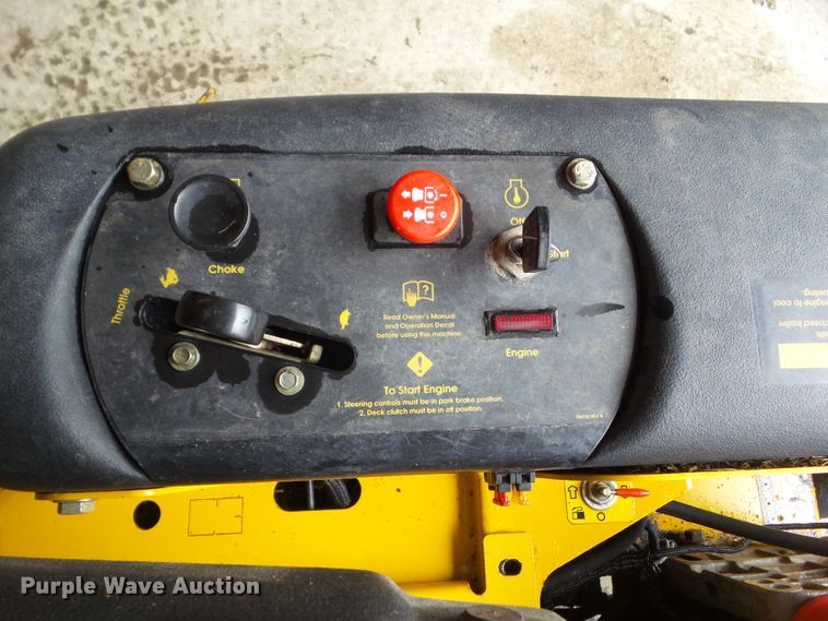 image for item HF9878 2005 Hustler FasTrak  ZTR lawn mower