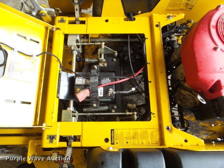 image for item HF9878 2005 Hustler FasTrak  ZTR lawn mower