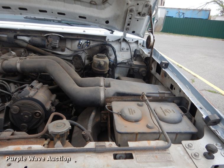 image for item HG9707 1997 Ford F450  flatbed truck