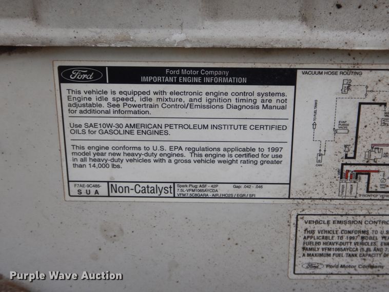 image for item HG9707 1997 Ford F450  flatbed truck