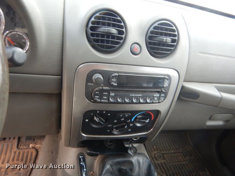 image for item HG9708 2005 Jeep Liberty Renegade  SUV