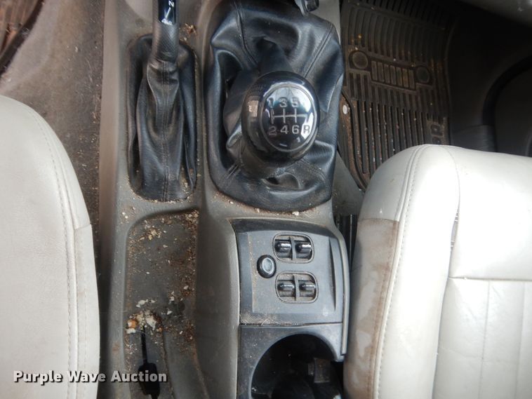 image for item HG9708 2005 Jeep Liberty Renegade  SUV