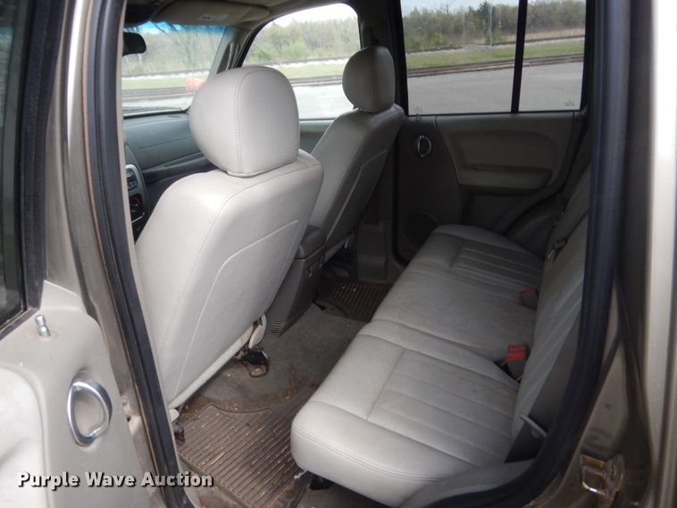 image for item HG9708 2005 Jeep Liberty Renegade  SUV