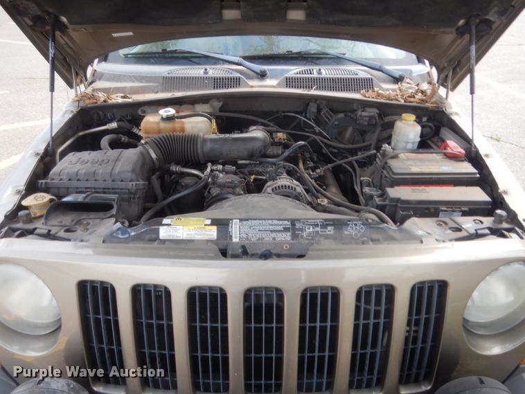 image for item HG9708 2005 Jeep Liberty Renegade  SUV