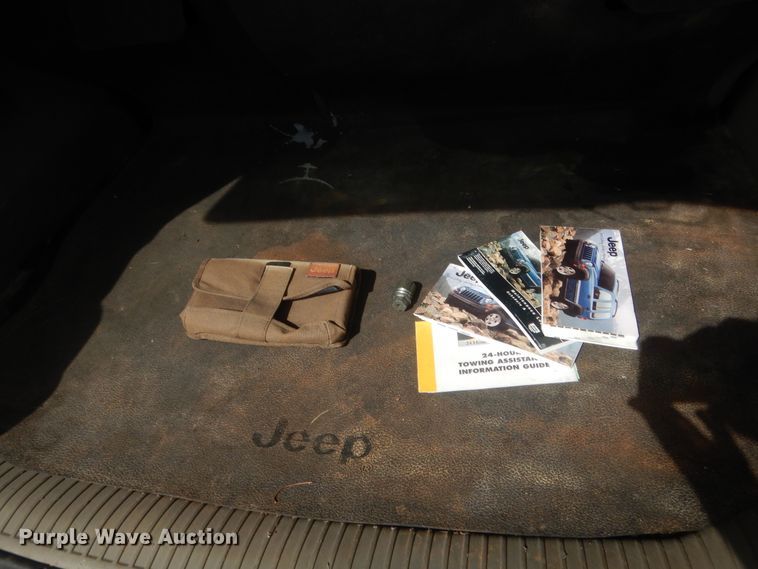 image for item HG9708 2005 Jeep Liberty Renegade  SUV