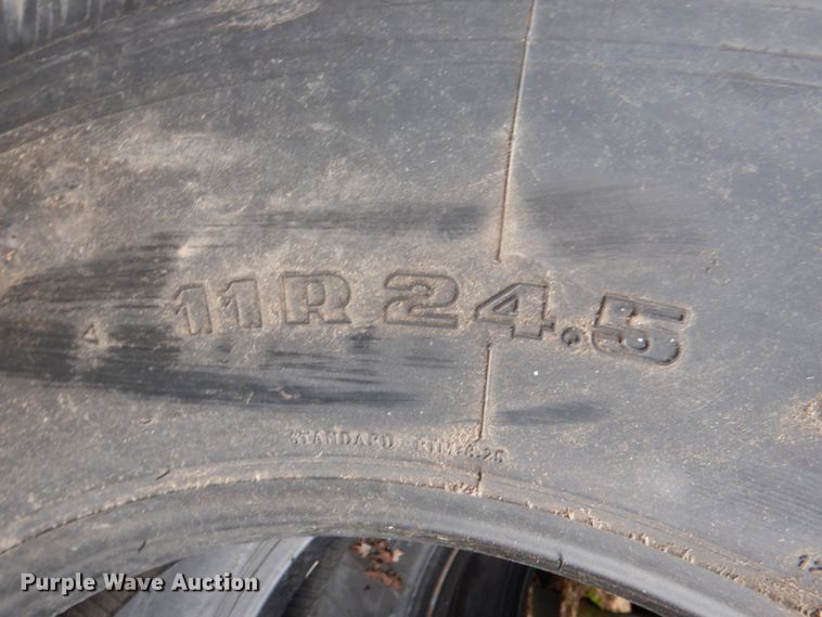 image for item HL9373 (4) Samson GL266D 11R24.5 tires