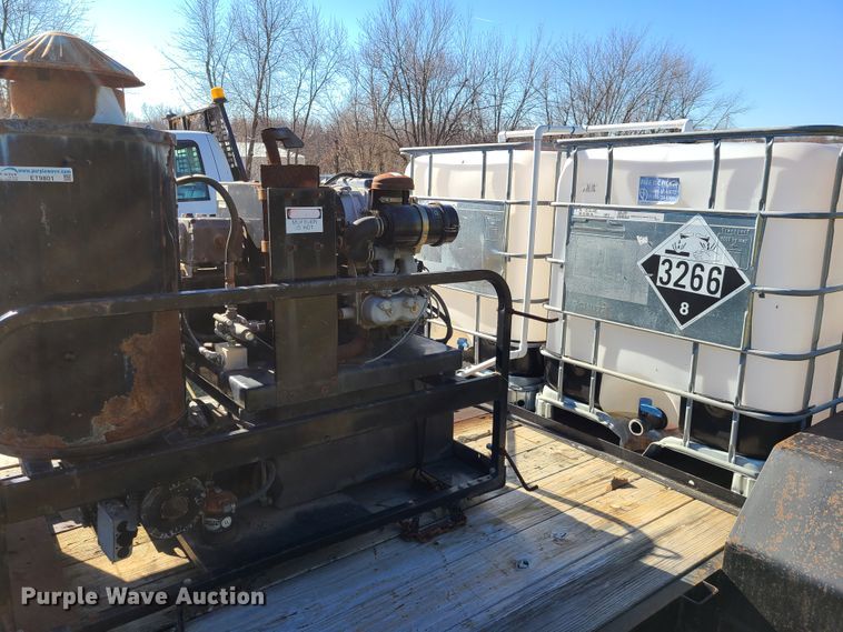 image for item HM9760 1998 Kodiak utility trailer with steam cleaner