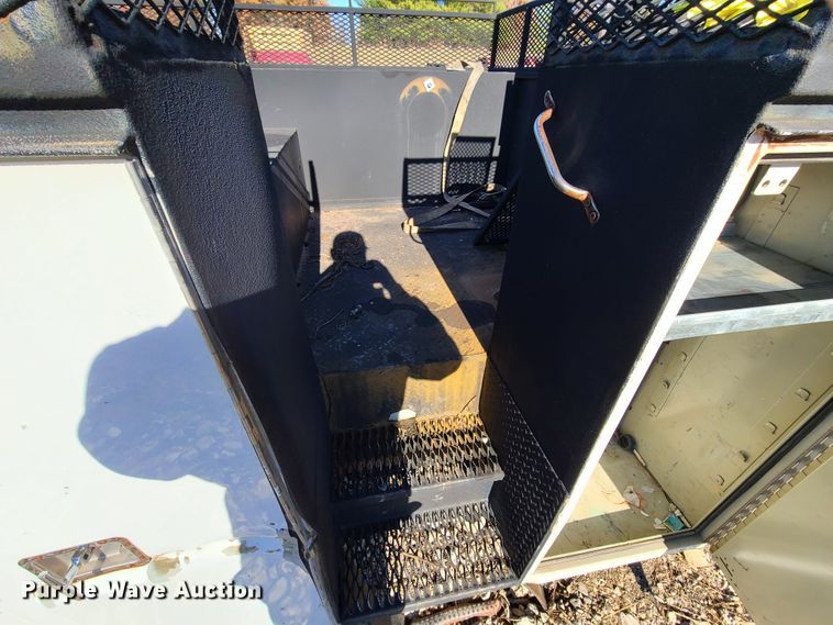 image for item HM9763 Knapheide utility/service bed