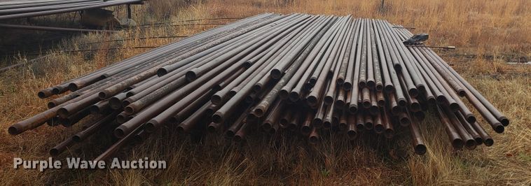 image for item HO9347 Approximately 30 oilfield pipes