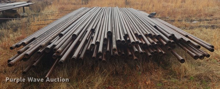 image for item HO9348 Approximately 30 oilfield pipes