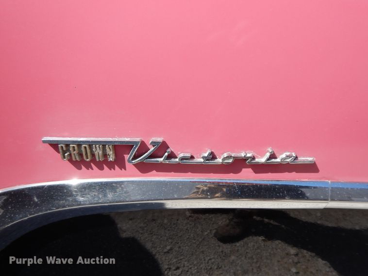 image for item HO9361 1955 Ford Crown Victoria Fairlane