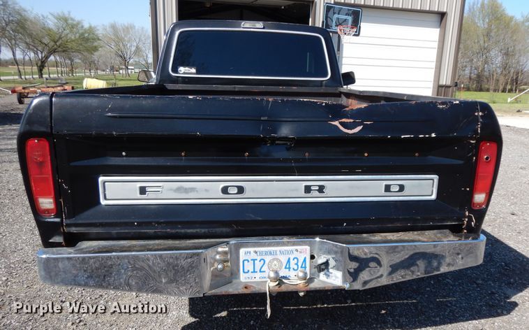 image for item HO9363 1973 Ford F100  pickup truck