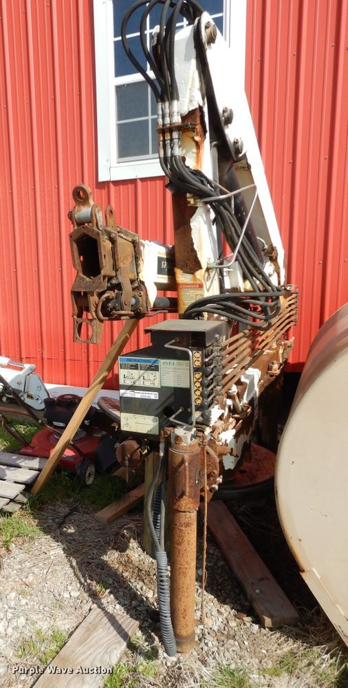 image for item HO9368 IMT 4/29K2  knuckle boom crane