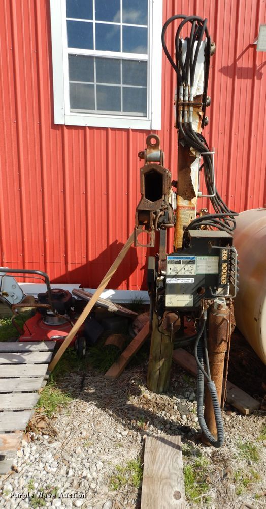 image for item HO9368 IMT 4/29K2  knuckle boom crane