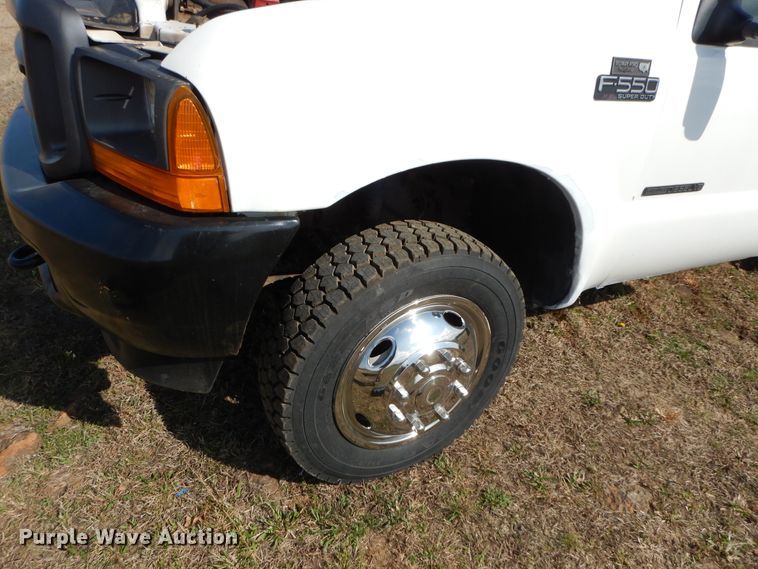 image for item HO9369 2001 Ford F450 Super Duty  flatbed truck