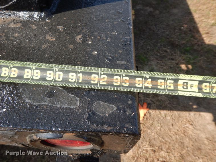 image for item HO9369 2001 Ford F450 Super Duty  flatbed truck