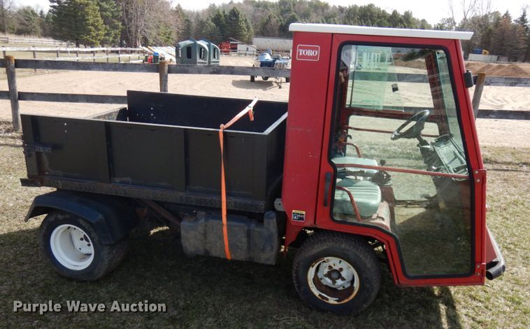 image for item HR9087 Toro Workman 3200  utility vehicle