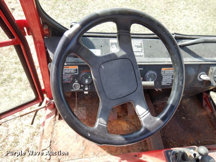 image for item HR9087 Toro Workman 3200  utility vehicle