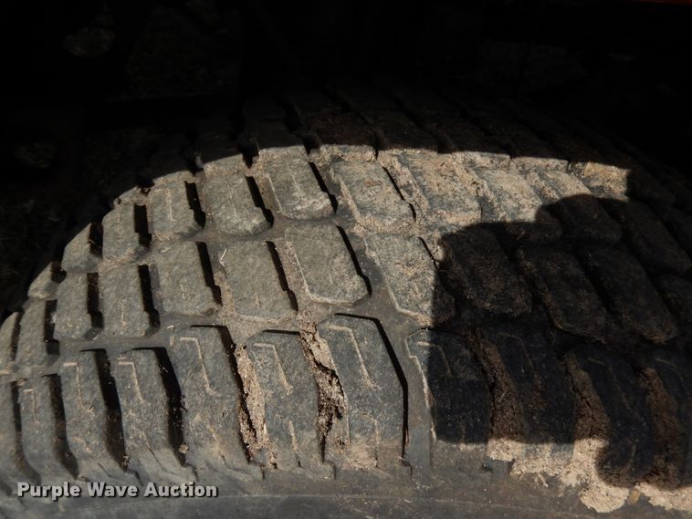 image for item HR9087 Toro Workman 3200  utility vehicle