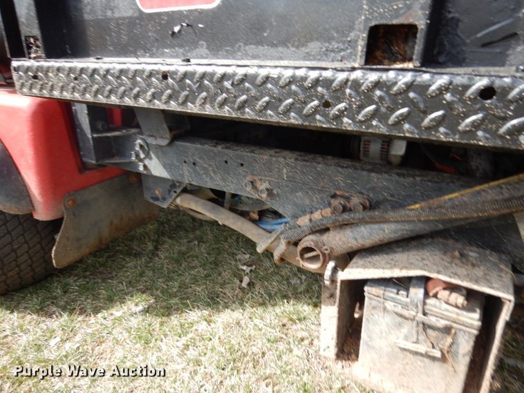 image for item HR9088 Toro Workman 3200  utility vehicle