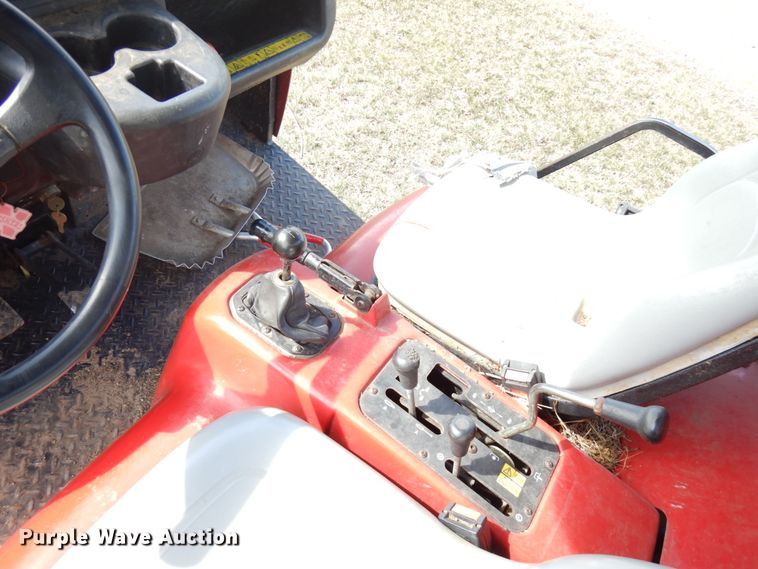 image for item HR9088 Toro Workman 3200  utility vehicle