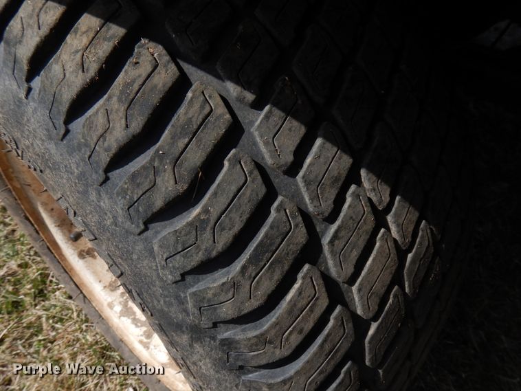 image for item HR9088 Toro Workman 3200  utility vehicle