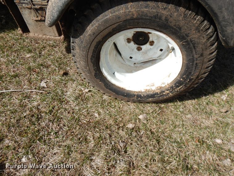 image for item HR9088 Toro Workman 3200  utility vehicle