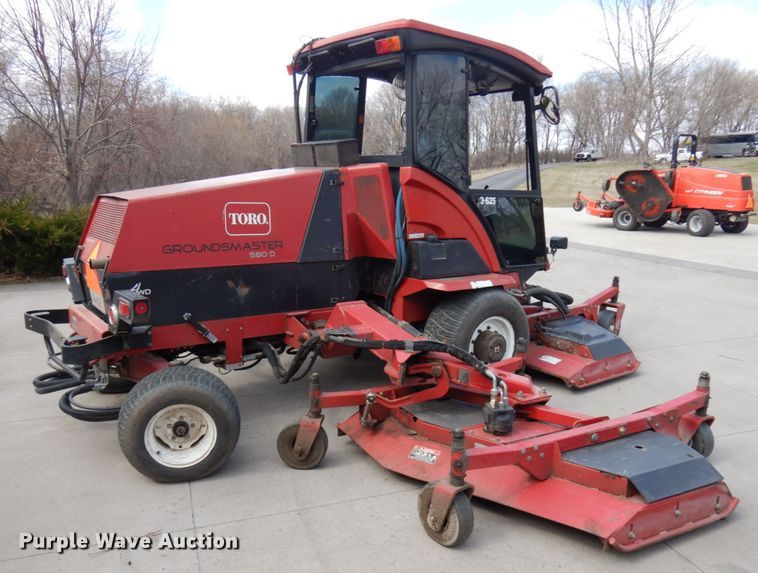 image for item HR9141 Toro Groundmaster 580D  lawn mower