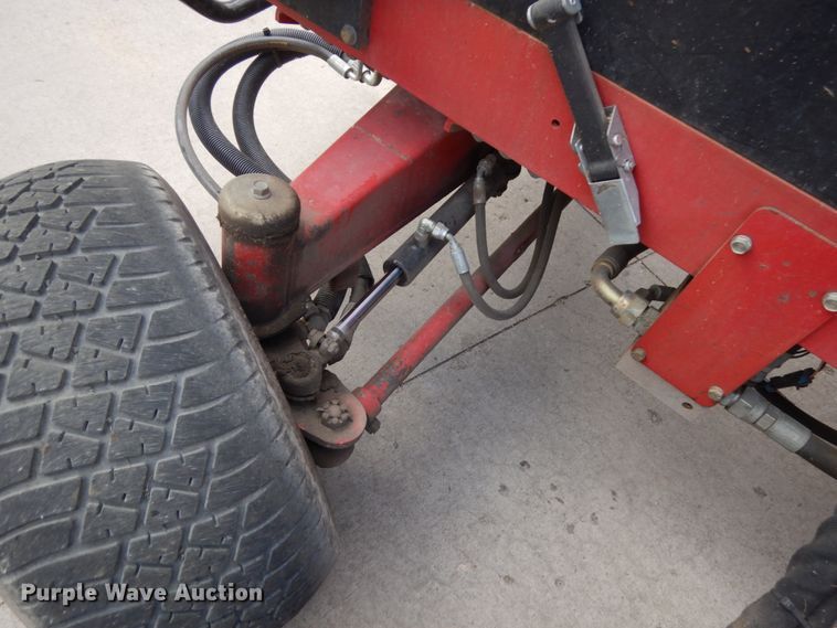 image for item HR9141 Toro Groundmaster 580D  lawn mower