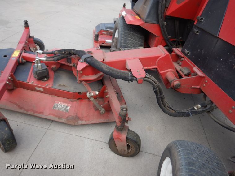 image for item HR9141 Toro Groundmaster 580D  lawn mower