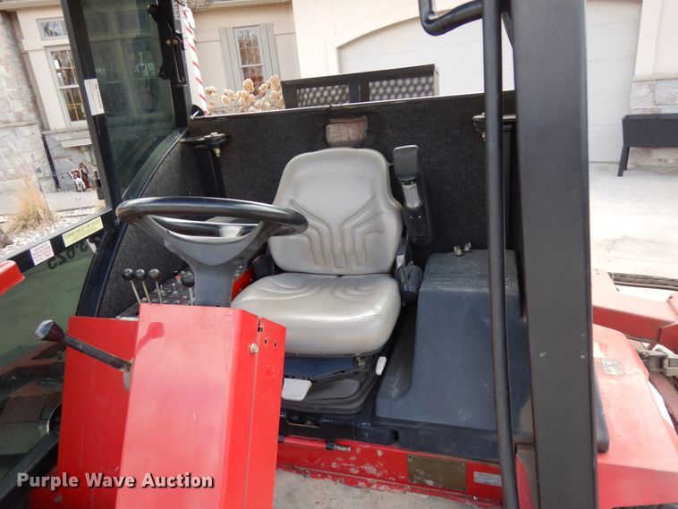 image for item HR9141 Toro Groundmaster 580D  lawn mower