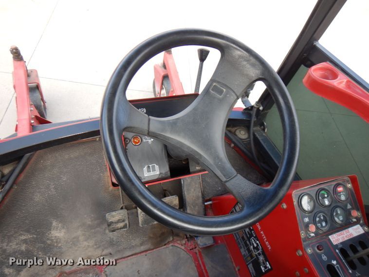 image for item HR9141 Toro Groundmaster 580D  lawn mower