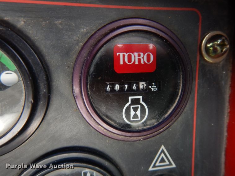 image for item HR9141 Toro Groundmaster 580D  lawn mower