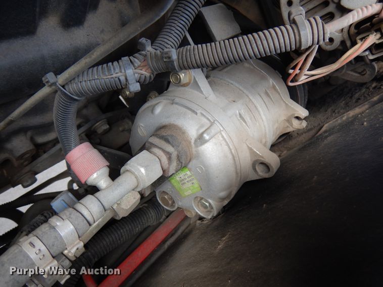 image for item HR9141 Toro Groundmaster 580D  lawn mower