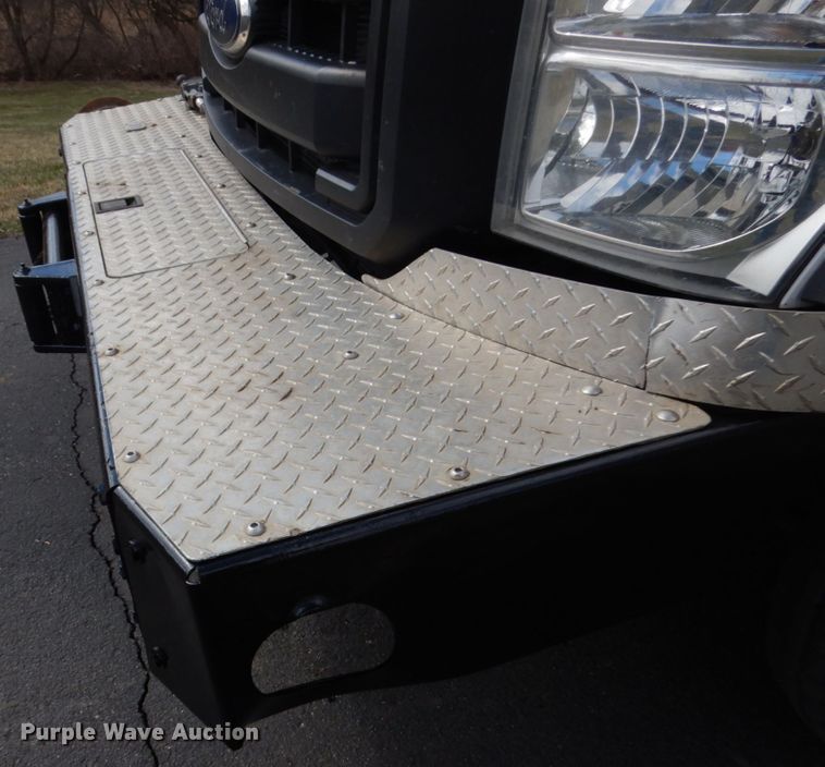 image for item HR9142 2016 Ford F550  utility / service truck