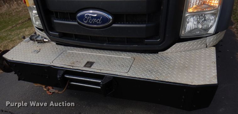 image for item HR9142 2016 Ford F550  utility / service truck