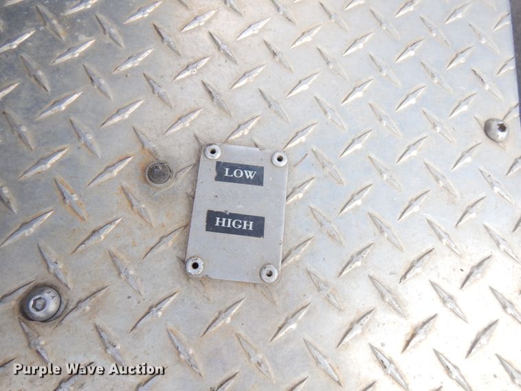 image for item HR9142 2016 Ford F550  utility / service truck