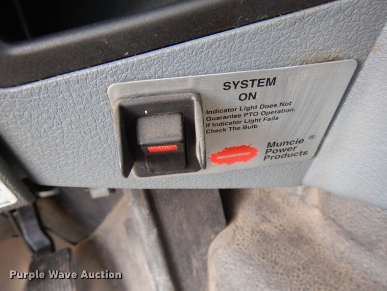 image for item HR9142 2016 Ford F550  utility / service truck