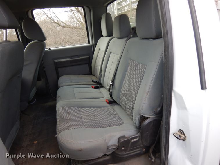 image for item HR9142 2016 Ford F550  utility / service truck