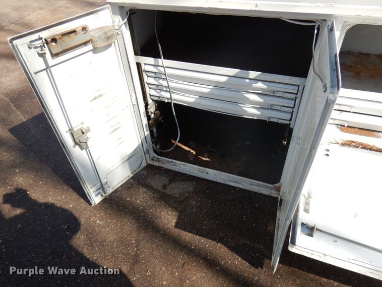 image for item HR9160 Milron 8414 utility bed