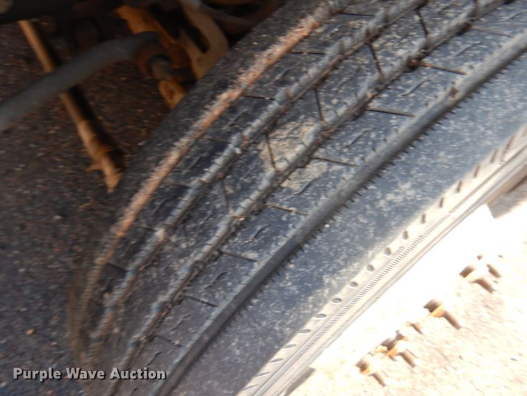 image for item HR9161 2008 Ford F550  flatbed truck