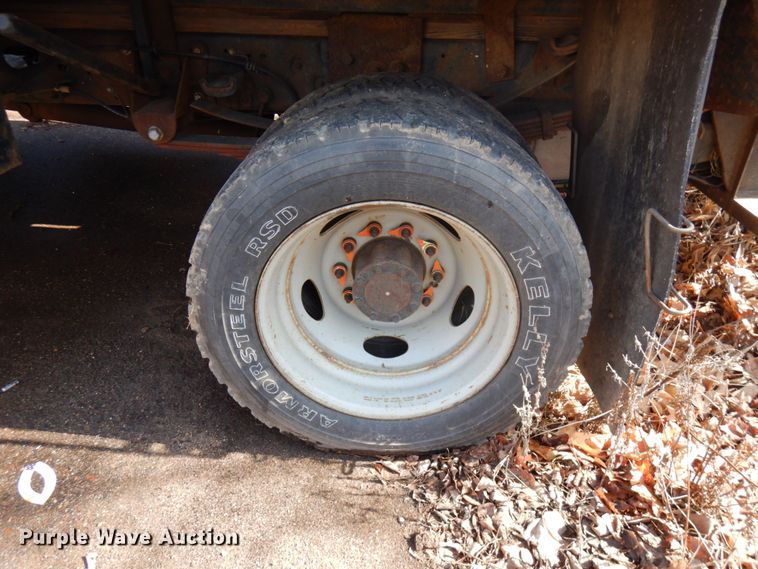 image for item HR9161 2008 Ford F550  flatbed truck