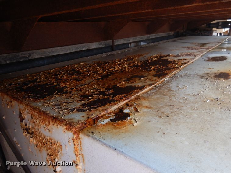 image for item HR9162 1998 Ford F800  flatbed truck