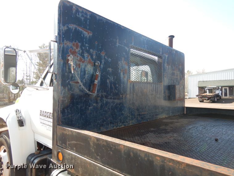 image for item HR9162 1998 Ford F800  flatbed truck