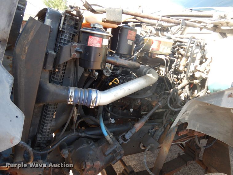 image for item HR9162 1998 Ford F800  flatbed truck